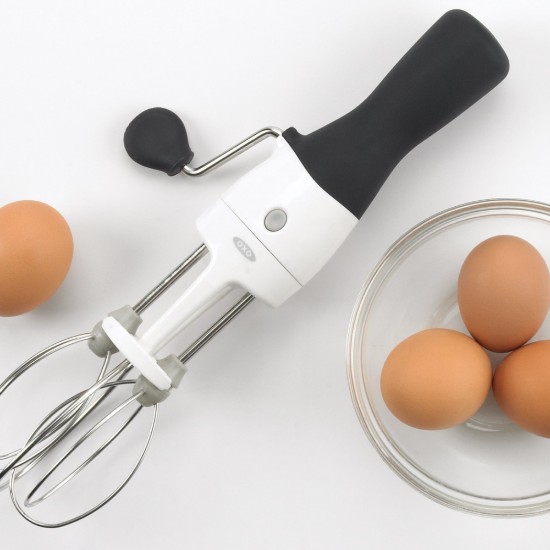 OXO Kézi  tekerőkaros mixer 30,5 cm