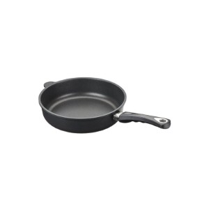 AMT Gastroguss mély serpenyő, 24 cm, indukciós, magassága 7 cm