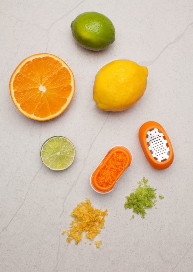 Microplane "Flexi Zesti" citrus reszelő, rozsdamentes acél, narancs színű