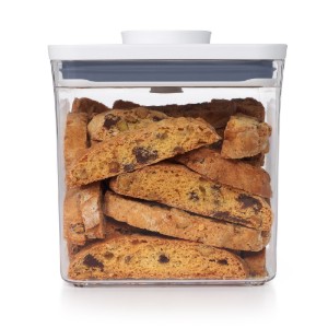 OXO - Négyszögletes tárolóedény 16 x 16 x 16 cm, 2,6 L