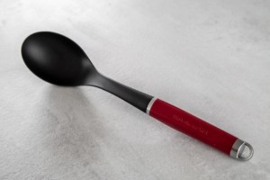 KitchenAid - Empire Red - 34 cm -es nylon főzőkanál