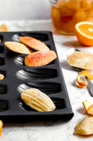 Kitchen Craft madeleine sütőtepsi 40x20 cm, acél