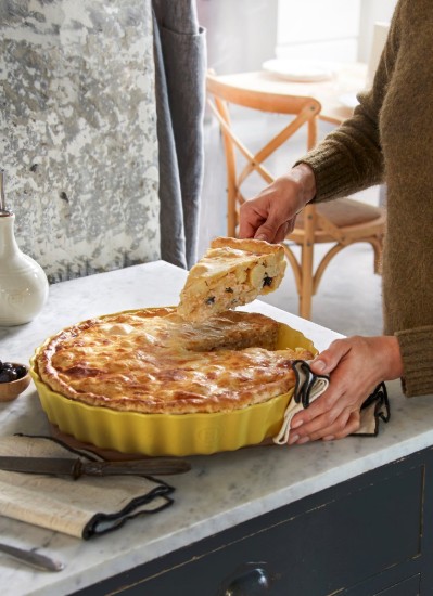 Tortatálca, kerámia, 32cm/3L, "Provence Yellow" - Emile Henry