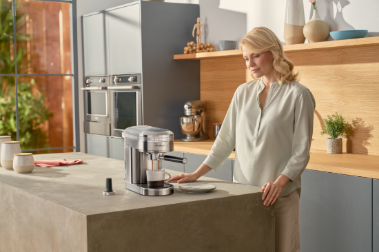 KitchenAid - Artisan elektromos eszpresszógép, 1470W, Stainless Steel
