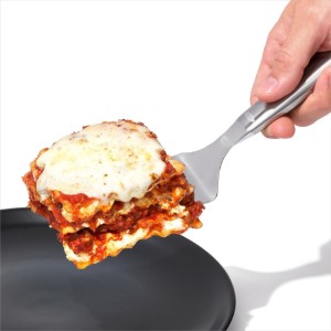 Lasagna tálaló spatula, 27,3 cm, rozsdamentes acél - OXO