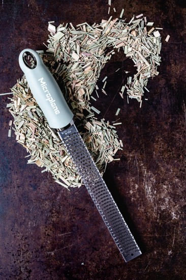 Reszelő sebészeti acélból, 30,5 x 3,3 cm, "Sage Green" - Microplane