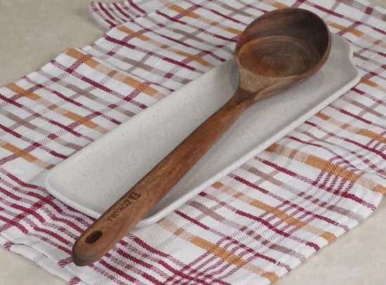 Merőkanál, akácfa, 35 cm - Zokura