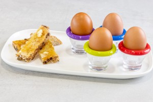 Kitchen Craft tojáscsésze, anyaga üveg