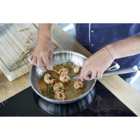 Zwilling - "ZWILLING Pro" Rozsdamentes acél serpenyő, 24cm