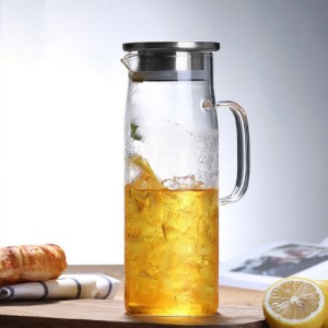 Zokura - Üvegkancsó rozsdamentes acél fedéllel, 1,2L 