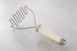 Kézi püréprés, 26 cm, rozsdamentes acél, Almond Cream - KitchenAid