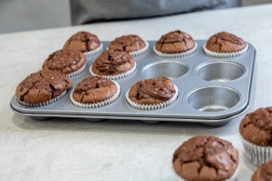 Kitchen Craft muffin sütő, 35 x 27 cm, acél