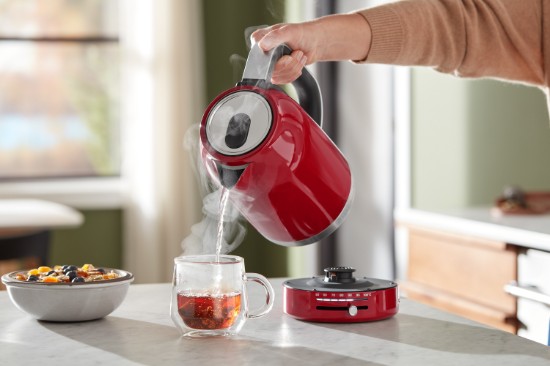 Változtatható hőmérsékletű elektromos vízforraló, 1,7 L, Empire Red - KitchenAid
