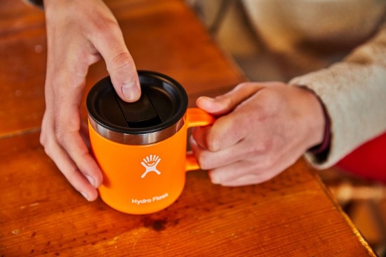 Fedő a hőszigetelt bögréhez, S méret, műanyag, Press-in, Black - Hydro Flask