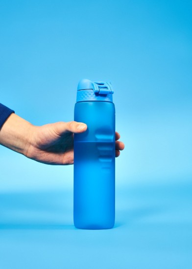 Vizes palack, recyclon™, 1 l, kék - Ion8