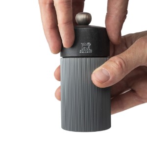 Sódaráló, 12 cm, "Line", Carbon - Peugeot