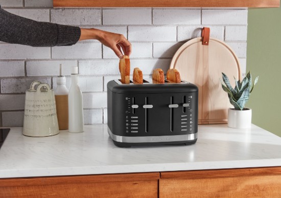4 nyílásos kenyérpirító, 1960 W, Matte Black - KitchenAid