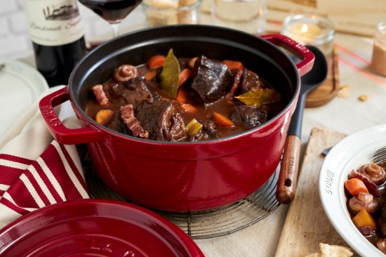 Cocotte főzőedény, öntöttvas, 24cm/3,8L, Bordeaux - Staub