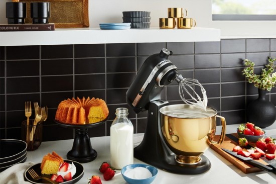 KitchenAid - Artisan Robotgép, 4.8L, 125-ös modell, Matte Black