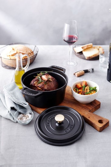 Cocotte edény, öntöttvas, 24cm/4,7L, Black - Staub