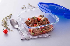 Négyzet alakú ételtároló, légmentesen záródó fedéllel, hőálló üveg, 16x16cm/0.8L, "Cook&Go" - Pyrex